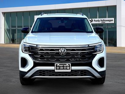 New 2026 Volkswagen Atlas Peak Edition