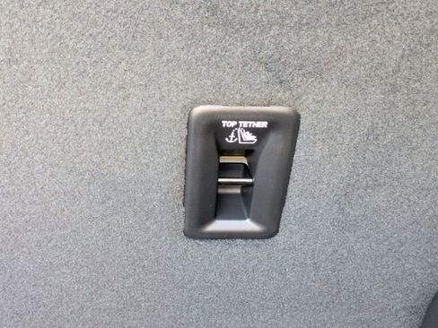 New 2026 Chevrolet Equinox ACTIV w/ Safety and Technology Package image 32