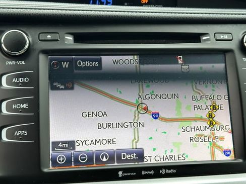 Used 2019 Toyota Highlander XLE image 29