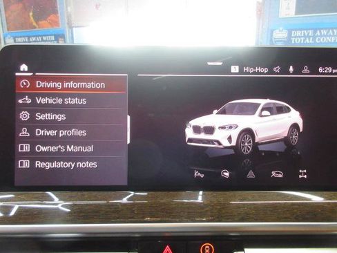 Used 2023 BMW X4 xDrive30i w/ Premium Package AWD/4WD image 30
