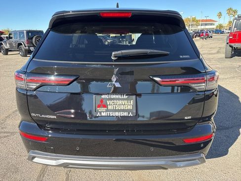 New 2025 Mitsubishi Outlander SE AWD/4WD image 7