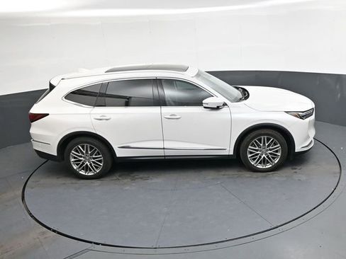 Used 2023 Acura MDX SH-AWD w/ Advance Package image 22