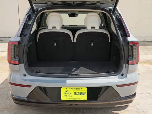 Used 2025 Volvo EX90 Ultra AWD/4WD image 8