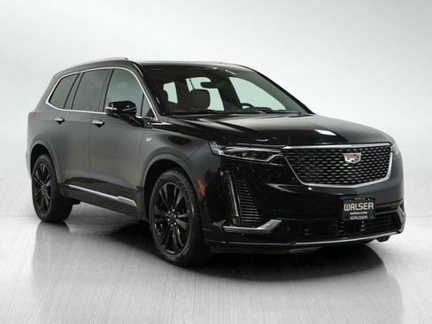 Used 2021 Cadillac XT6 Premium Luxury image 7