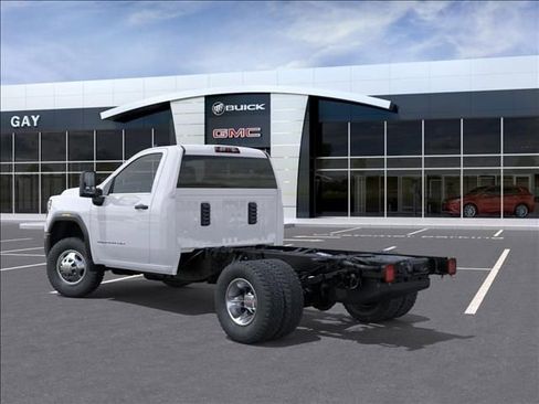 New 2026 GMC Sierra 3500 Pro w/ Convenience Package image 3