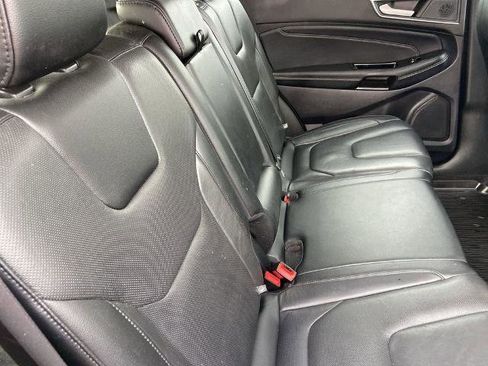 Used 2020 Ford Edge Titanium w/ Equipment Group 301A image 23