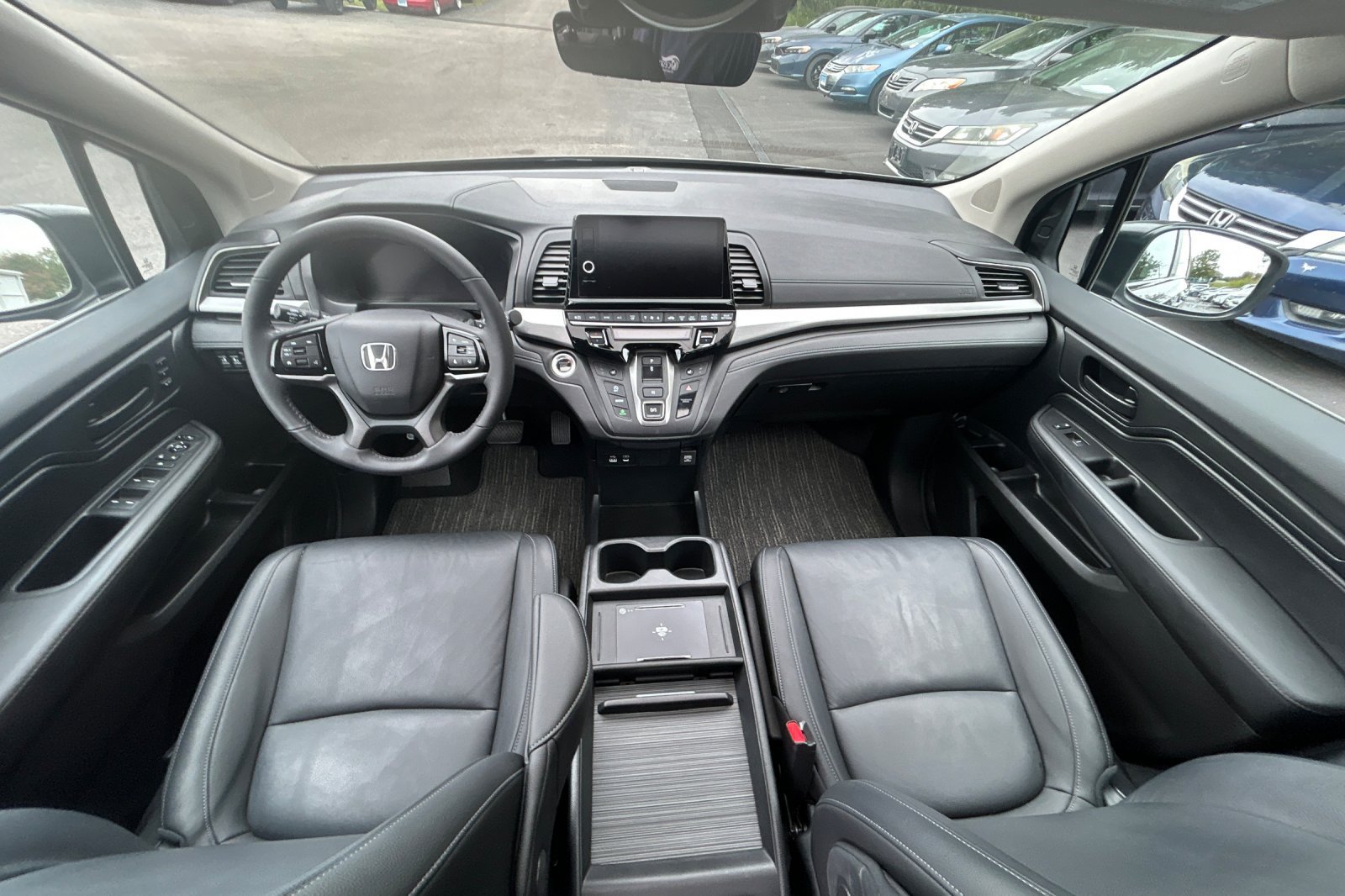 Used 2025 Honda Odyssey EX-L image 13