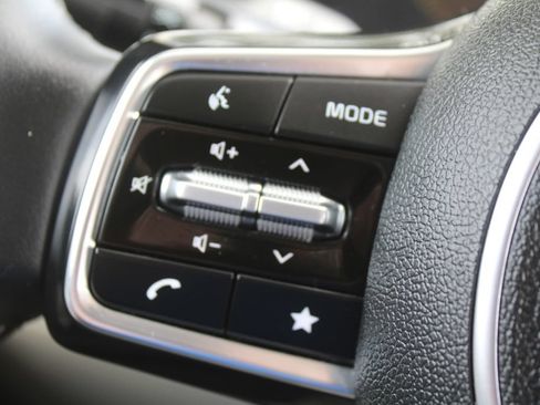 Used 2024 Kia Sorento X-Line EX AWD/4WD image 28