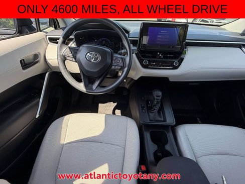 Used 2026 Toyota Corolla Cross L AWD/4WD image 17