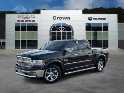 Used 2016 RAM 1500 Laramie w/ Convenience Group
