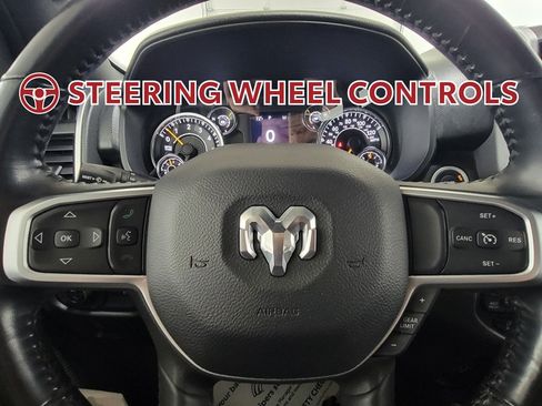 Used 2022 RAM 1500 Big Horn AWD/4WD image 19