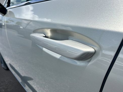 Used 2025 Lexus ES 350 w/ Premium Package FWD image 27