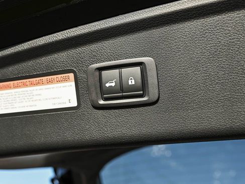 New 2026 Mitsubishi Eclipse Cross SEL image 9