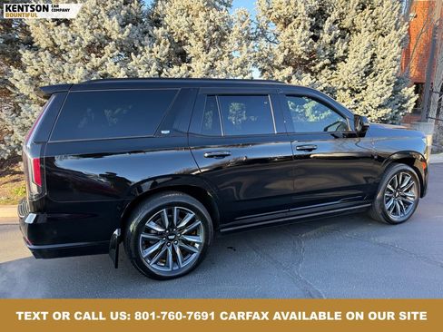 Used 2023 Cadillac Escalade Sport image 9