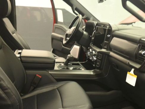 New 2026 Ford F150 Lariat w/ Equipment Group 502A High image 17