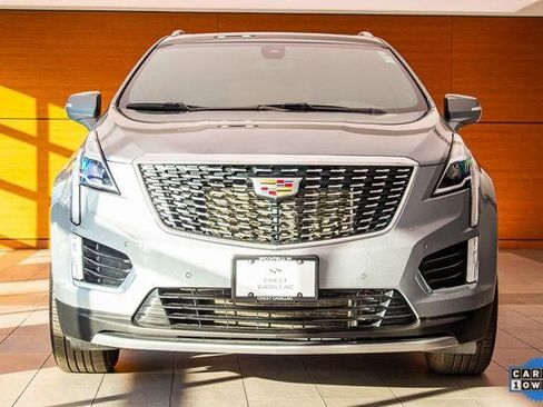 Certified 2025 Cadillac XT5 Premium Luxury image 2