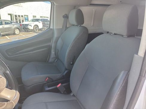 Used 2017 Nissan NV200 SV w/ Technology Package FWD image 15