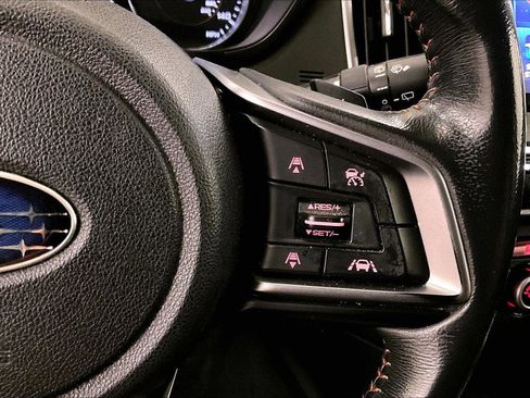 Used 2019 Subaru Crosstrek 2.0i Limited w/ Moonroof Package w/Navigation image 18