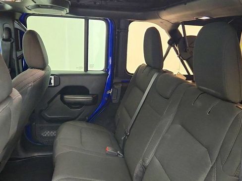Used 2019 Jeep Wrangler Unlimited Sport S AWD/4WD image 19
