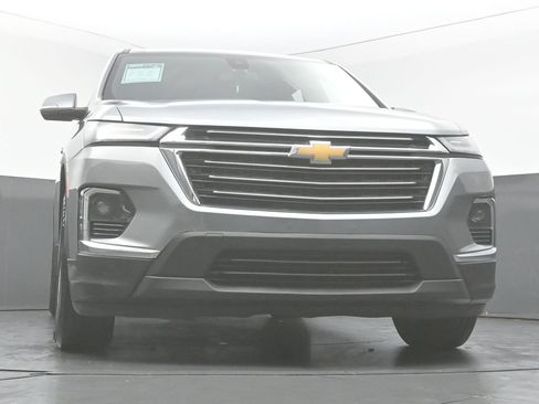 Used 2023 Chevrolet Traverse LT AWD/4WD image 49