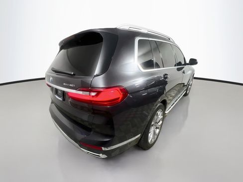 Used 2022 BMW X7 xDrive40i w/ Premium Package AWD/4WD image 4
