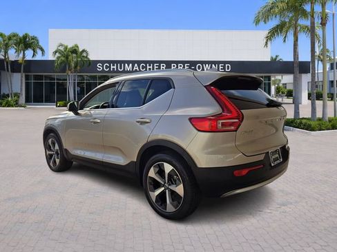 Certified 2024 Volvo XC40 B5 Plus image 5