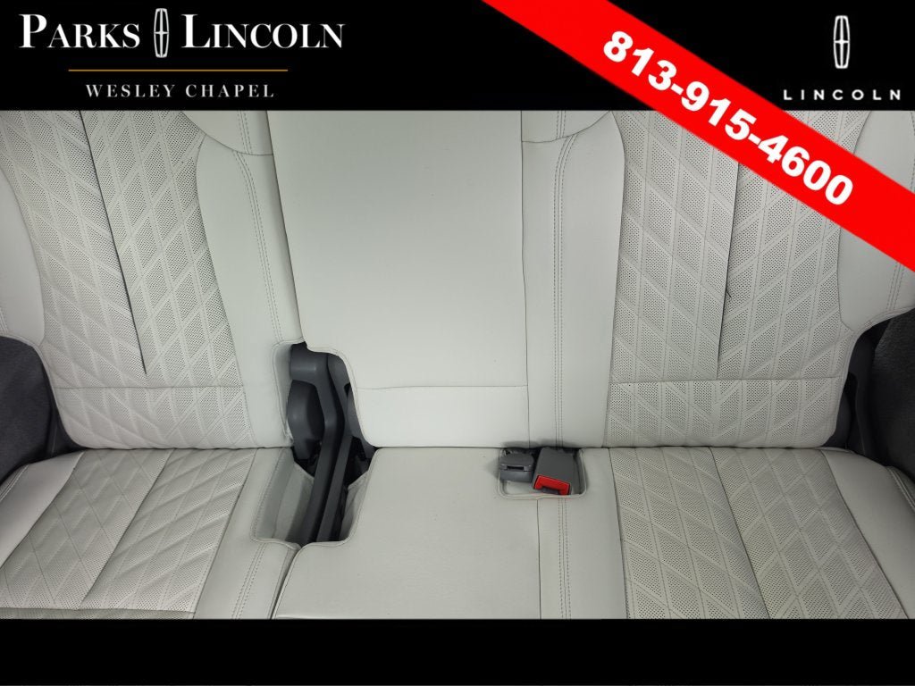 Used 2026 Cadillac Escalade IQ Sport 1 w/ LPO, ONYX Package AWD/4WD image 16