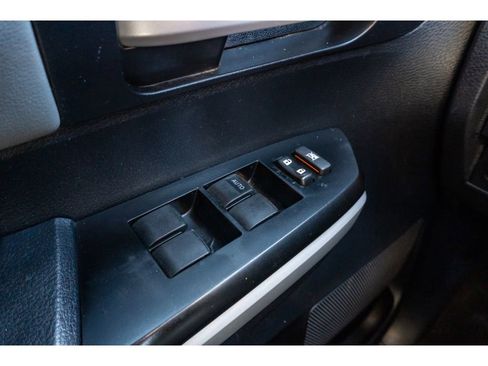 Used 2018 Toyota Tundra Limited w/ TRD Off Road Package image 28