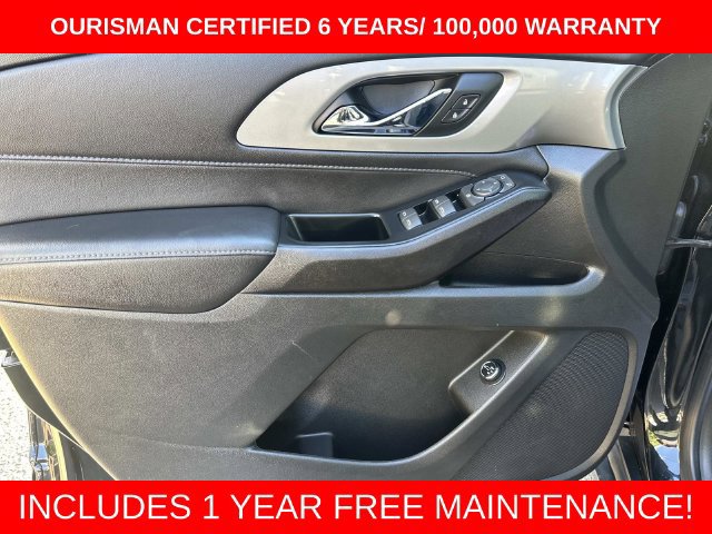 Used 2023 Chevrolet Traverse LT AWD/4WD image 19