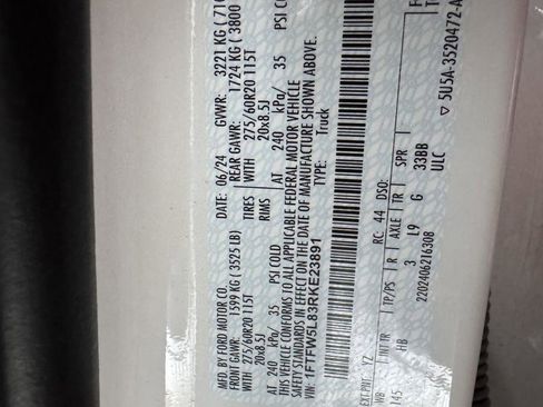 Used 2024 Ford F150 Lariat w/ Tow/Haul Package image 49