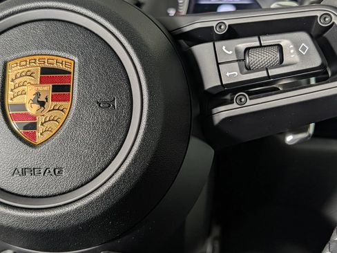 New 2026 Porsche Macan AWD/4WD image 38