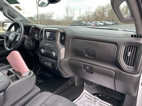 Used 2023 GMC Sierra 1500 Pro w/ Pro Value Package image 20