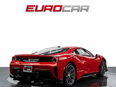 Used 2019 Ferrari 488 Pista Coupe RWD image 5