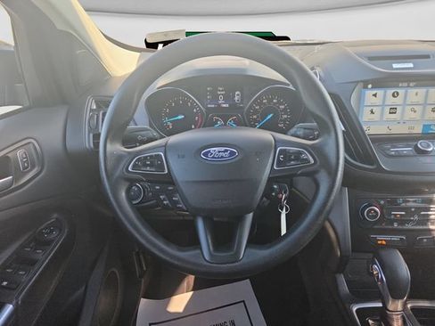 Used 2018 Ford Escape SE w/ SE Sync 3 Package FWD image 28
