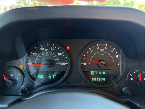 Used 2007 Jeep Wrangler Unlimited X image 18