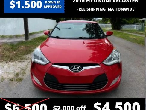 Used 2016 Hyundai Veloster w/ Option Group 02 FWD image 2