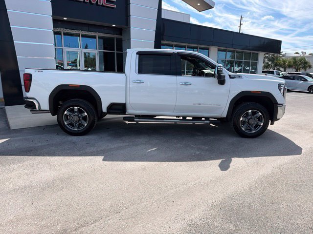 Used 2026 GMC Sierra 2500 SLT w/ SLT Premium Package AWD/4WD image 9