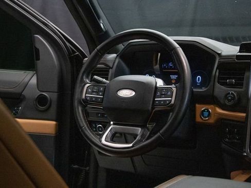 Used 2024 Ford Expedition Max Platinum image 14