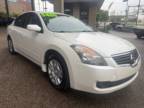 Used 2009 Nissan Altima 2.5 S FWD image 8