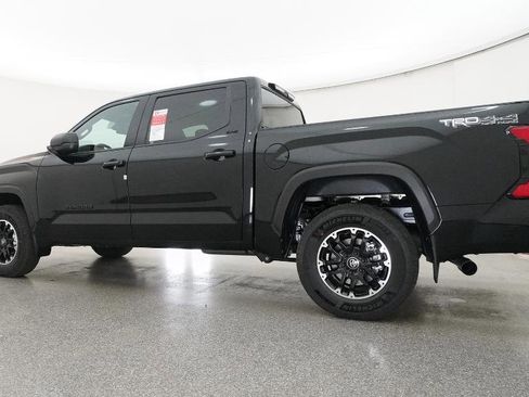 Used 2026 Toyota Tundra SR5 w/ TRD Off-Road Package AWD/4WD image 19