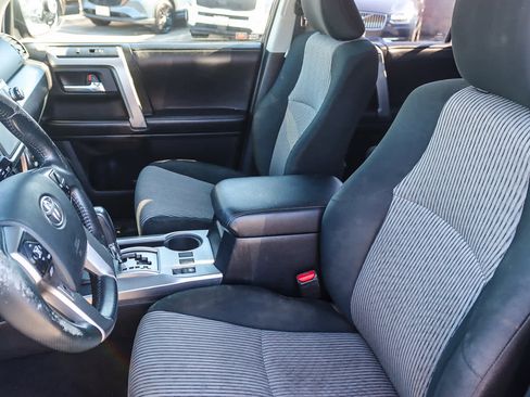 Used 2017 Toyota 4Runner SR5 image 15