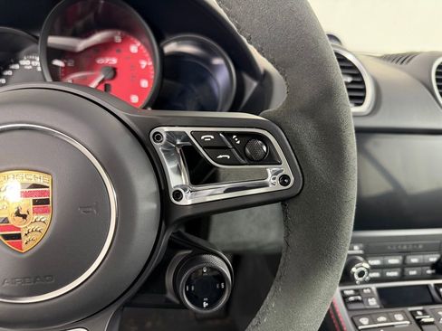 Certified 2025 Porsche 718 Cayman GT4 image 25