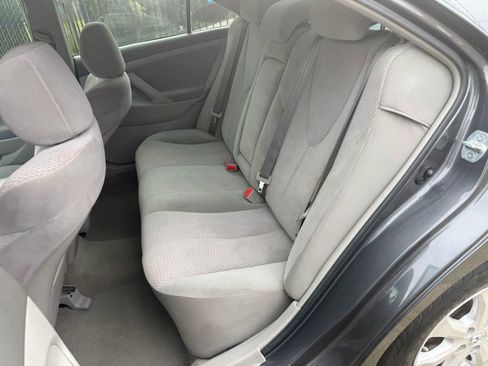 Used 2011 Toyota Camry LE w/ LE Extra-Value Pkg image 13