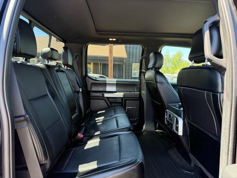 Used 2017 Ford F150 Lariat w/ Equipment Group 502A Luxury AWD/4WD image 22