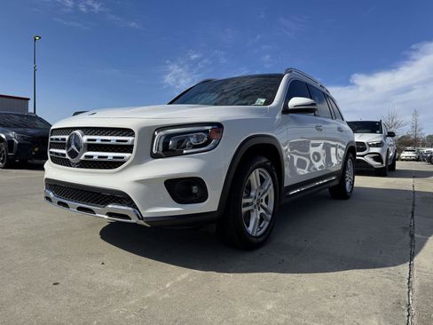 Certified 2021 Mercedes-Benz GLB 250 image 3