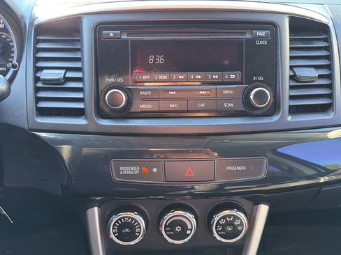 Used 2016 Mitsubishi Lancer ES FWD image 18