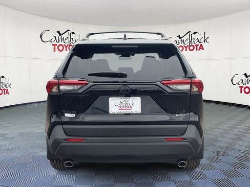 New 2025 Toyota RAV4 XLE image 6