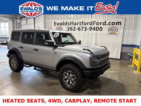 Certified 2024 Ford Bronco Badlands image 1