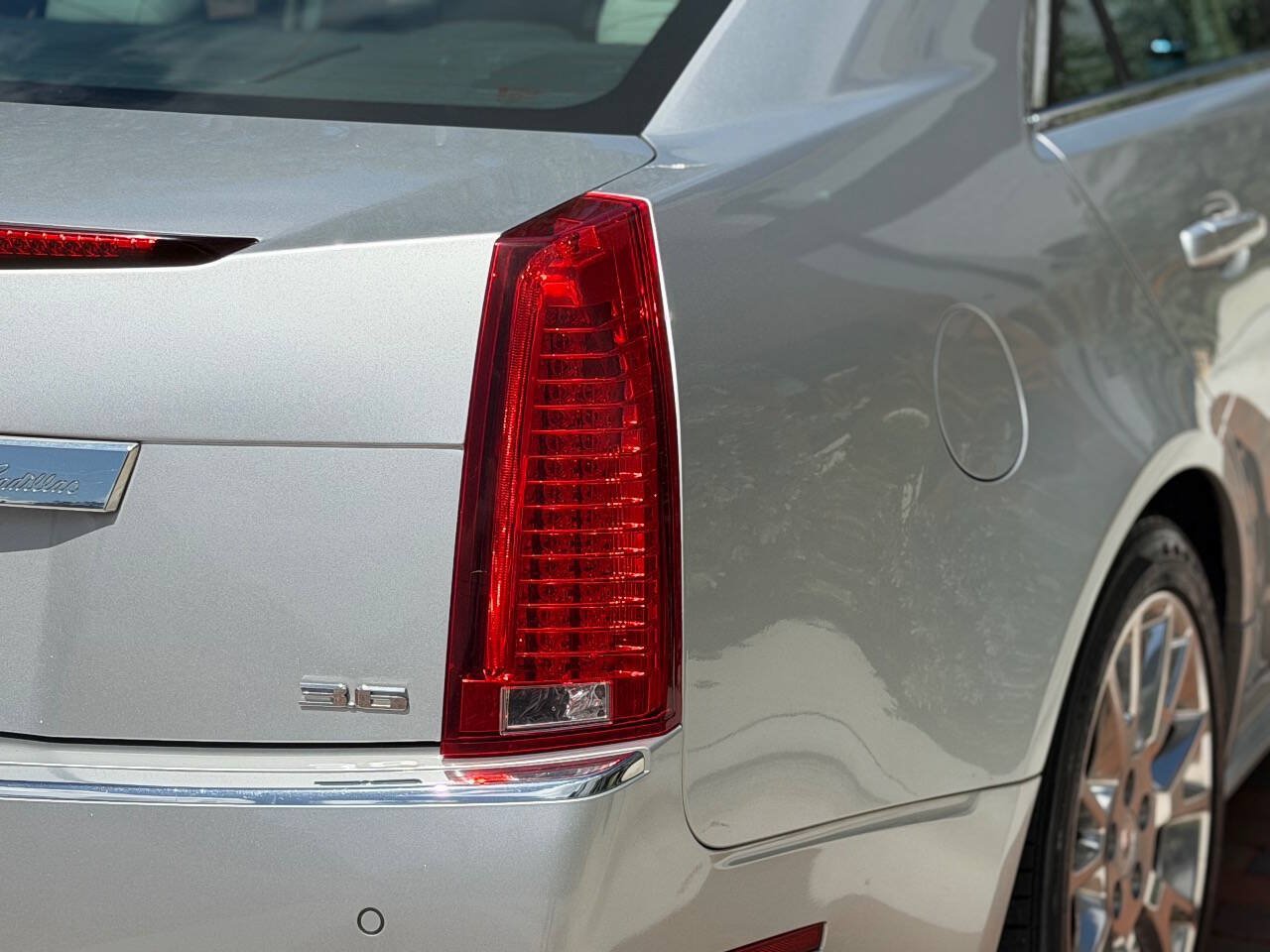 Used 2011 Cadillac CTS Premium AWD/4WD image 13