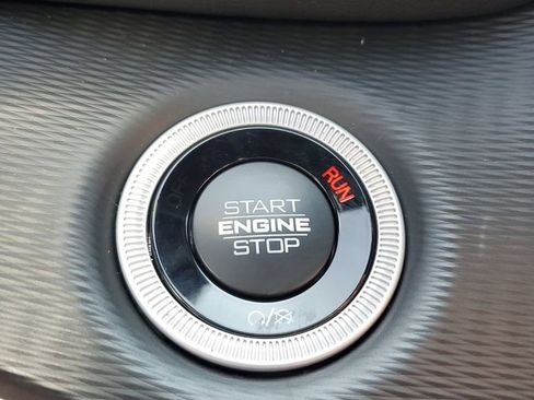 New 2025 Jeep Grand Cherokee L Altitude image 30